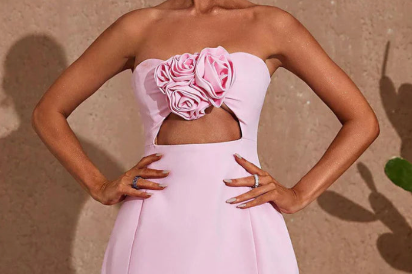 Veselina | Luxe Blossom Moment